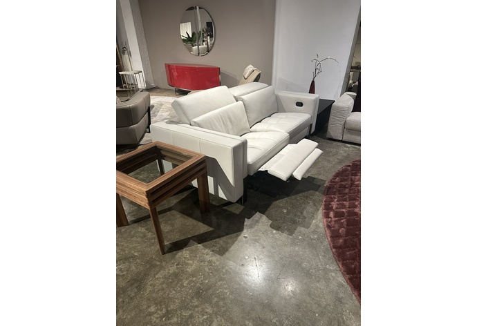 Vici Sofa